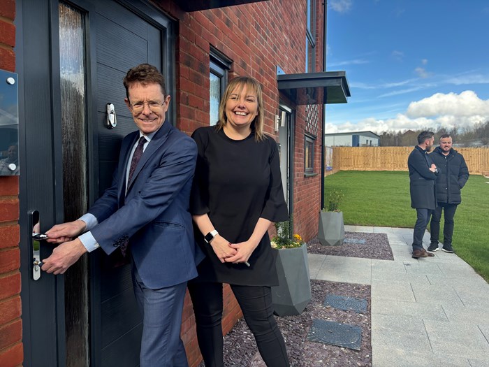 Andy Street, Mayor of the West Midlands and Chair of the WMCA, and Carla Richardson, Sales Director, St Modwen Homes.