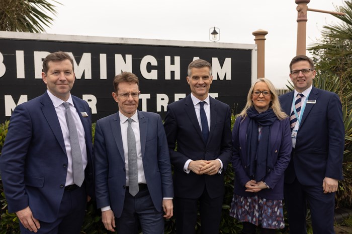 Ian Mconnell (West Midlands Trains), West Midlands Mayor Andy Street, Transport Secretary Mark Harper, Denise Wetton (Network Rail) and Richard Allan (Chiltern Railways) announce the new funding at Moor Street Station