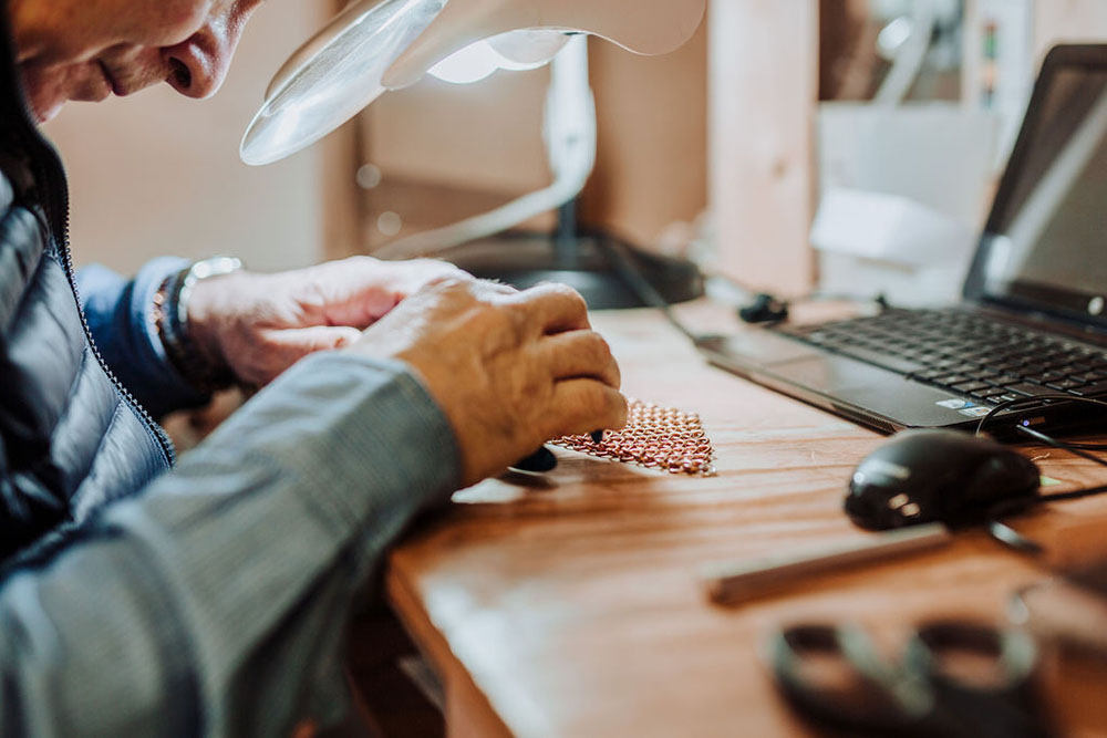 Theruskinglasscentre Chainmaillejewellery2