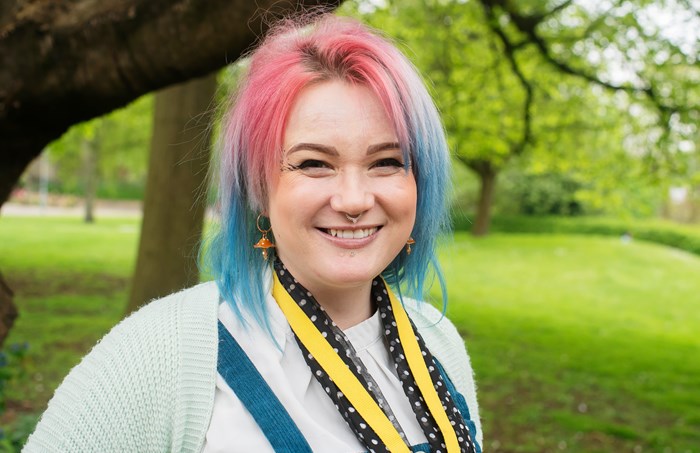 Laura Cox, aged 36 from Bilston