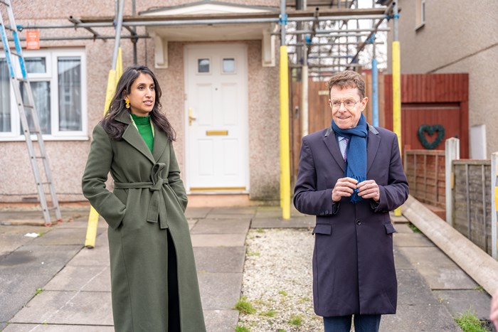 Energy Security secretary Claire Coutinho MP and Andy Street, Mayor of the West Midlands and WMCA chair, in Brockmoor in Dudley - the UK's first Net Zero Neighbourhood.